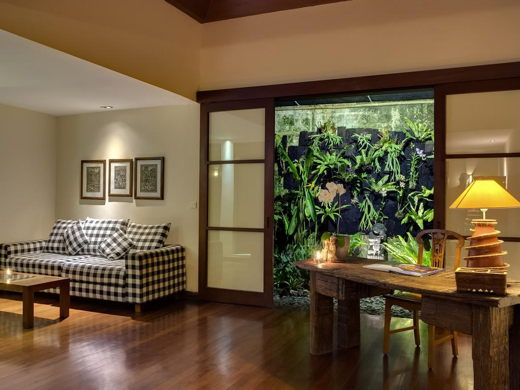 Hotel The Longhouse, Jimbaran - Bali Exterior foto