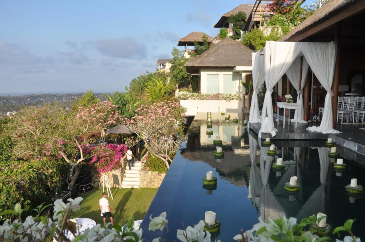 Hotel The Longhouse, Jimbaran - Bali Exterior foto